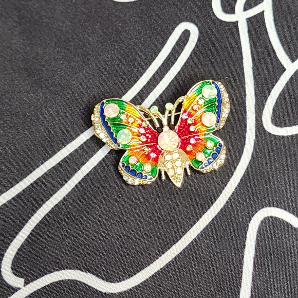 Crystal Butterfly Brooch - Picture 2 of 11